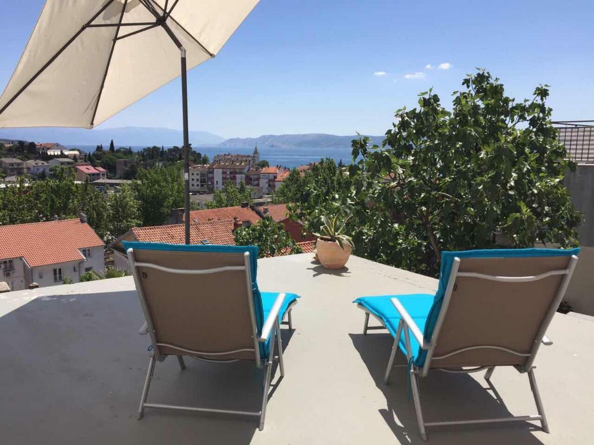 Central House Nona Crikvenica Eksteriør billede